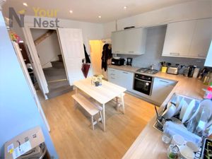 Photo 5- click for photo gallery